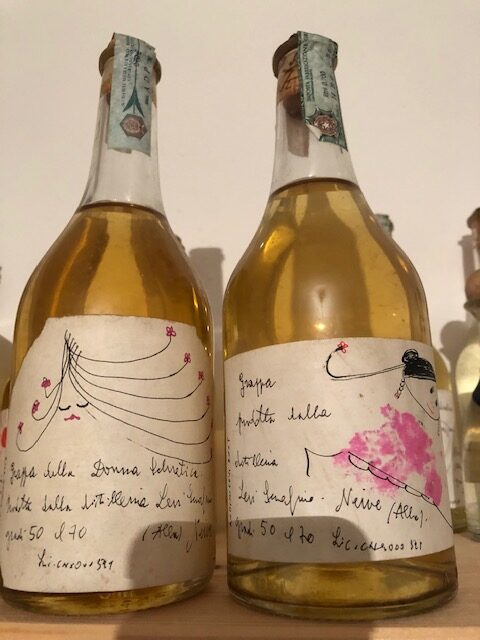 GRAPPA LEVI DONNA SELVATICA 2005 - 2 BT ETICHETTA DIPINTA A MANO ORIGINALI